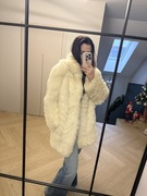 Naturalne futro z białego lisa M L 