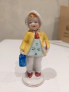 Figurka porcelana dziewczynka import 