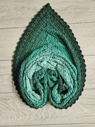 Chusty wydziergane na szydełku 