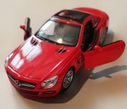 Welly Mercedes Benz 500 SL . 1:43 .