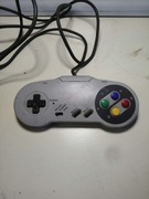 Pad kontroler do konsoli SUPER NINTENDO 