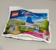LEGO 30695 Disney Miniaturowy zamek Kopciuszka z ogrodem -Kopciuszek