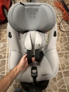 Obrotowy fotelik samochodowy  maxi cosi 0-15m 