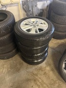 toyota Yaris IV felgi z oponami lato bridgestone 15'