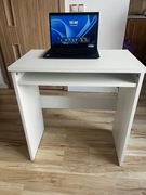 Białe biurko 75x68x40