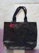 Torebka Playboy czarna brokatowa do ręki