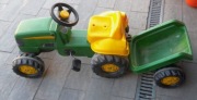 Traktorek na pedały JohnDere w super stanie