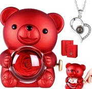 Pudełko z uroczą różą w kształcie misia to idealny prezent na Walentynki.