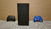 Konsola Microsoft x box series x 1TB,2 pady w zestawie,orginalne pudełko!.