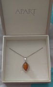 Zawieszka Apart srebro 925 z bursztynem