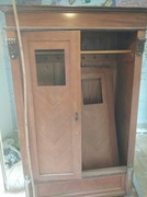 Stara szefa garderoba