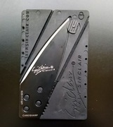 składany nożyk podręczny w kształcie karty