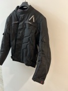 Kurtka Adrenaline L Czarna