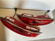 BENTLEY BENTAYGA LIFT 21- LAMPA TYLNA LEWA PRAWA USA