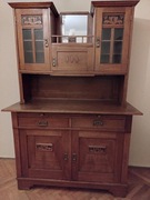 zabytkowy kredens przedwojenny