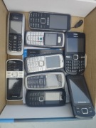 Stare telefony komórkowe 