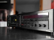 Magnetofon firmy YAMAHA model KX 500