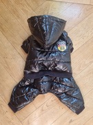 czarny kombinezon dla psa