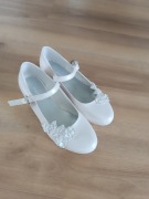 Dziewczęce buty komunijne r 31