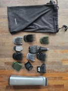 Philips Multigroom 7000 MG 7720 plus zestaw końcówek uszkodzony