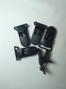 Klips plastikowy czarny zapięcie do zawieszki