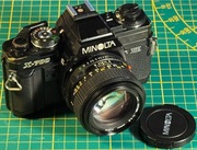 Minolta X-700 + DATOWNIK + Obiektyw Minolta MD 50/1.4 MD III