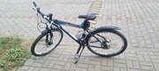 Rower cross amortyzatory