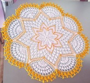 Wiosenna, wielkanocna Serweta okrągła 48 cm ręcznie robiona 