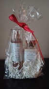 Bath & Body Works - zestaw Pure Wonder mgiełka zapachowa i balsam do ciała
