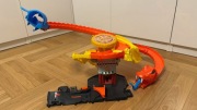 Tor Hot Wheels City Odjazdowa pizza Atak kobry