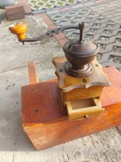 Stare Młynki do kawy,przypraw.