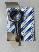 Korbowód fabryczny Fiat 126p Maluch