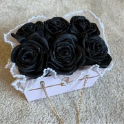 Wieczny bukiet flowerbox kwiaty ze wstążek