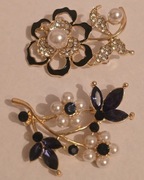 2szt.Piękna broszka przypinka ozdoba myśliwska dla DIANY do munduru leśnika