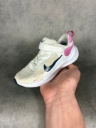 Buty dziecięce Nike | stan bardzo dobry | 28.5