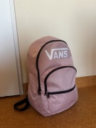 Różowy plecak Vans - klasyczny model, stan bardzo dobry
