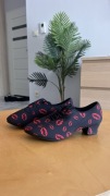 Buty do tańca 39 rozmiar czarne w usta 