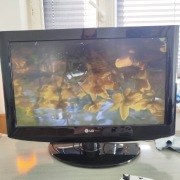 telewizor  LG 26LD320