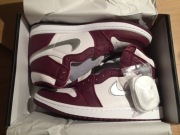 NOWE Air Jordan 1 High OG Bordeaux r.42,5 (9US)