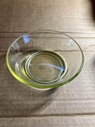 Miska ze szkła uranowo/manganowego !!!