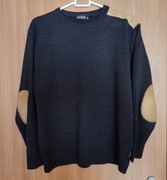 Sweter młodzieżowy , raz założony M
