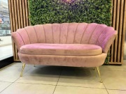 Sofa welurowa muszelka glamour pudrowy róż 