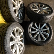Sprzedam zimowe opony z alufelgami jak nowe 