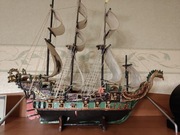 Statek z papieru i chleba duzy