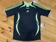 Koszulka piłkarska adidas z Japonii