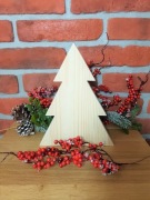 Choinka z drewna ręcznie wykonana