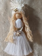 Świąteczny aniołek, makramowy, 7 x 22 cm