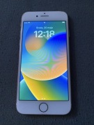 Sprawny IPhone 8 Bez Blokad! W ładnym stanie