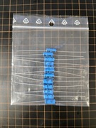 Zestaw kondensatorów elektrolitycznych osiowych do naprawy ZX Spectrum 48K