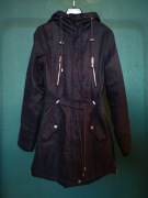 Ocieplana kurtka House ciepła granatowa parka na wiosnę z kapturem na zamek